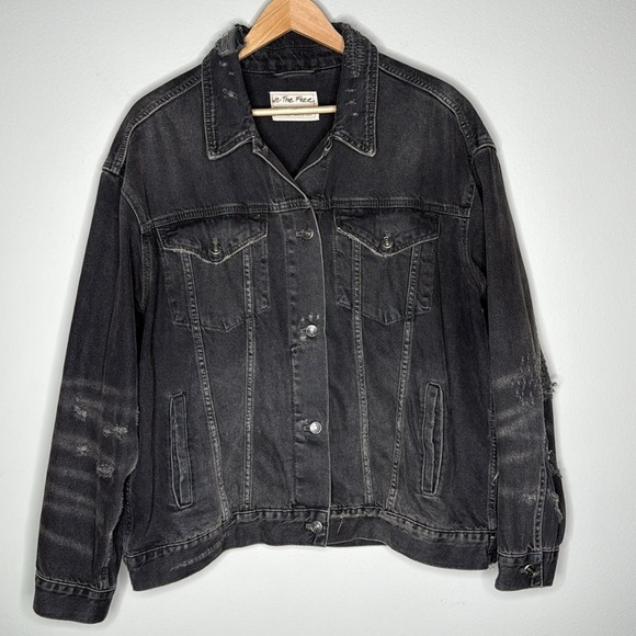 We The Free (Free People) Distressed Black Denim Oversized Jacket Size Large - Picture 1 of 12